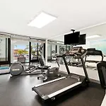 Best Western Yacht Harbor Hotel
